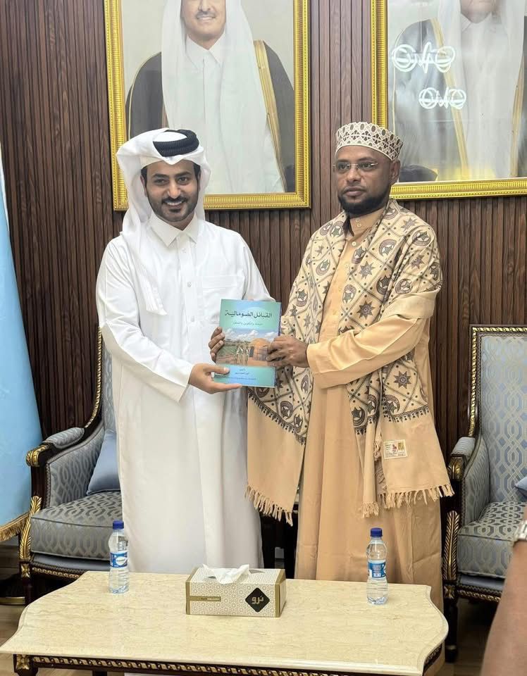 حضور القائم بالأعمال القطري محمد الشمري في ملتقى “لغة الضاد والإبداع المشترك” بمقديشو